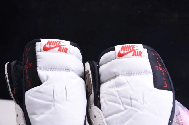 HIGH TS OG SP JORDAN SCOTT' AIR 'TRAVIS CD4487-100 2.0 - 1 1102